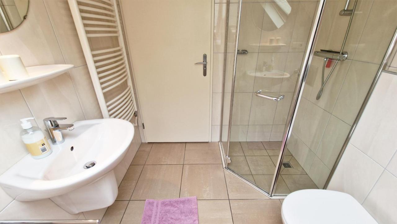 Dva24 - Comfortable, Cozy And Spacious Vakantiehuis *